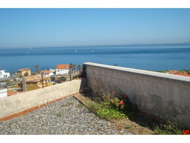 Villa en venta en Algeciras photo 0