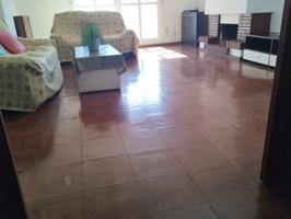 Venta de un piso en Algeciras photo 0