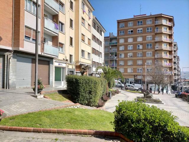 Piso en venta en Centro photo 0