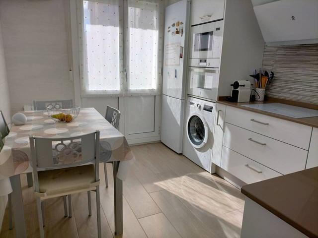 Piso en venta en Azeta-El Kasko photo 0