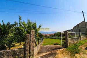 Terreno Urbanizable En venta en Cangas photo 0