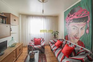 APARTAMENTO CENTRICO CON DOS HABITACIONES, GARAJE Y TRASTERO EN CANGAS photo 0