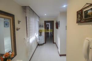 PISO GRANDE DE ALQUILER EN CANGAS TRES HABITACIONES ASCENSOR Y GARAJE photo 0