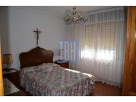 Chalet en venta en A Foz (Ribadavia) photo 0