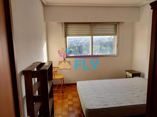 PISO EXTERIOR EN VENTA ZONA VENTIUNO OURENSE photo 0