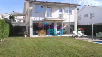 CHALET EN URBANIZACION MONTERREY photo 0