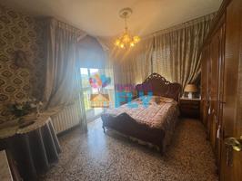 OPORTUNIDAD: ESPECTACULAR CASA EN VENTA EN SANTA CRUZ DE ARRABALDO photo 0