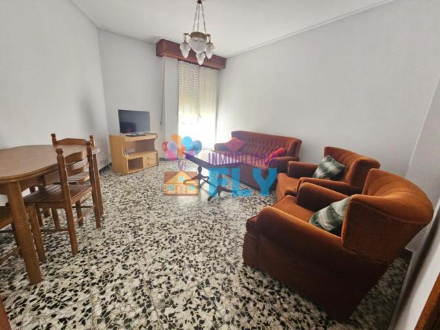 OPORTUNIDAD!! SE VENDE PISO EN AVENIDA DE BUENOS AIRES photo 0