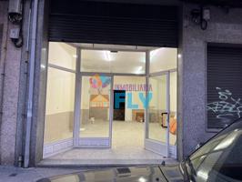 OPORTUNIDAD!!! SE ALQUILA BAJO EN AVDA. DE BUENOS AIRES photo 0