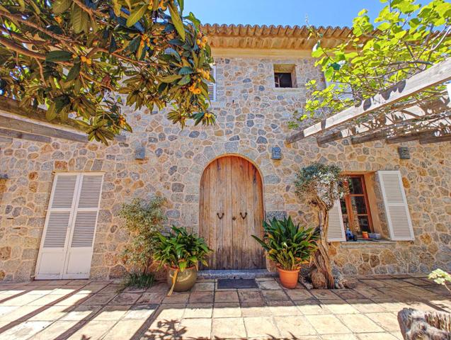 Casa de piedra con piscina en Sóller photo 0