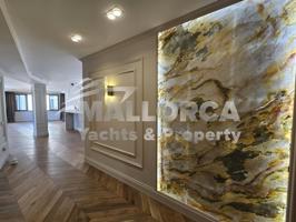 Elegantly Finished Top Floor Apartment - Palma de Mallorca photo 0