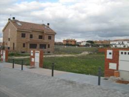 Solar en venta para construccion de CHALET ADOSADO photo 0
