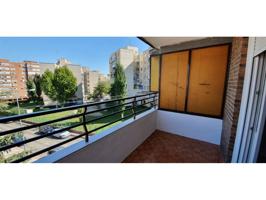 ¡¡PISO EN ALQUILER CON TERRAZA ABIERTA. ZONA PARQUE DE LOS ESTADOS!! photo 0