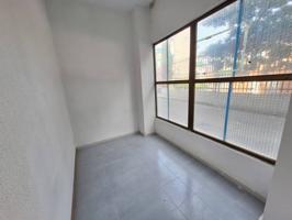 !! SE VENDE LOCAL IDEAL PARA CAMBIO DE USO ZONA PARQUE DE LOS ESTADOS ¡¡ photo 0