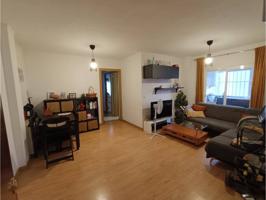 ¡¡ OPORTUNIDAD PISO EN VENTA CON TRASTERO A ESCASOS DIEZ MINUTOS DE LA PARADA DE CERCANIAS LA SERNA !! photo 0
