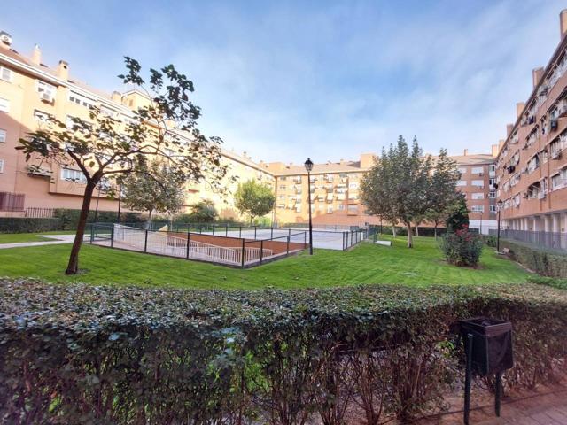 ¡¡ SE VENDE ESPECTACULAR VIVIENDA CON TERRAZA, PISCINA COMUNITARIA PLAZA DE GARAJE Y TRASTERO COMUNITARIO!! photo 0