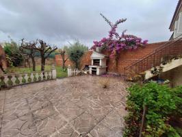 ¡¡ MAGNIFICA VIVIENDA CON UN JARDIN DE 100M² Y AMPLIO GARAJE ZONA LAS VILLAS !! photo 0