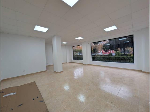 Alquiler de local comercial en Fuenlabrada photo 0