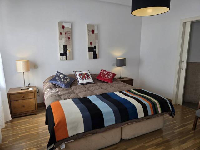 Se vende vivienda Reformada con 3 habitaciones, 2 cuartos de baño, dos terrazas con Ascensor photo 0