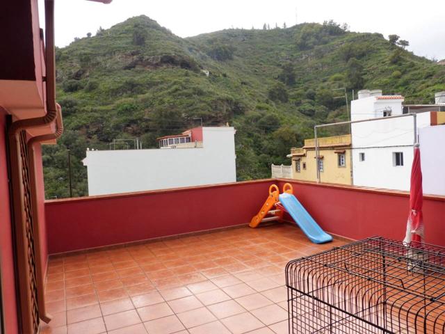 Casa en venta en Teror photo 0
