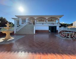 Villa En venta en Alhaurín de la Torre photo 0