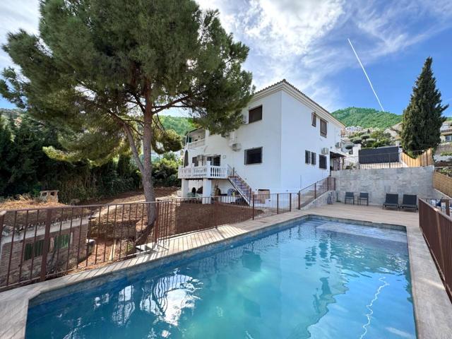 Villa En venta en Alhaurín de la Torre photo 0