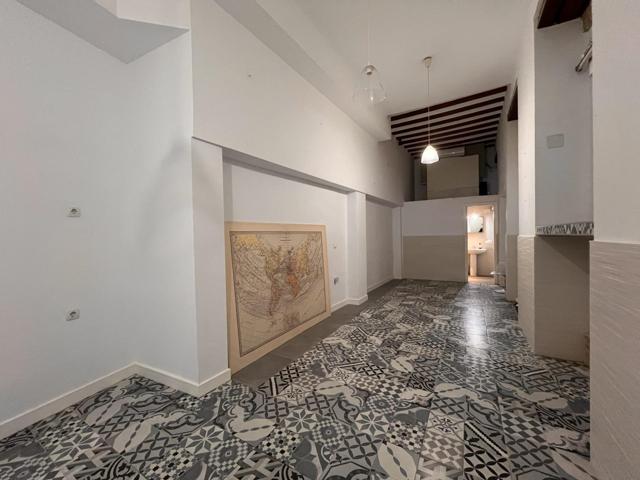 SE VENDE ESTUDIO EN CADIZ , ZONA PLAZA DE LAS VIUDAS -TEATRO FALLA photo 0