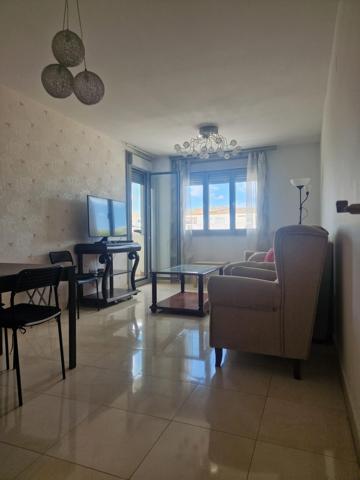 SE VENDE PISO EN PUERTO REAL , ZONA CRUZ DE LA DEGOLLADA photo 0
