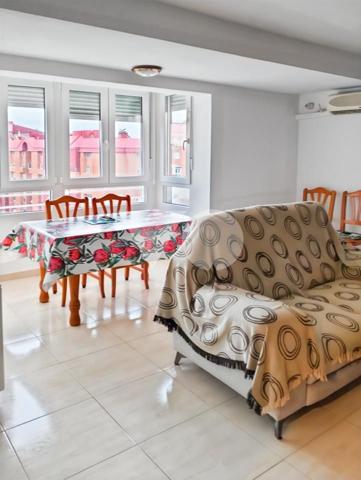 Piso en venta en Noroeste, Torrejón de Ardoz, Madrid photo 0