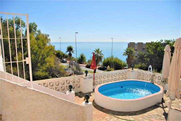 Villa En venta en Benalmádena photo 0