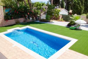 Villa En venta en Torremolinos photo 0