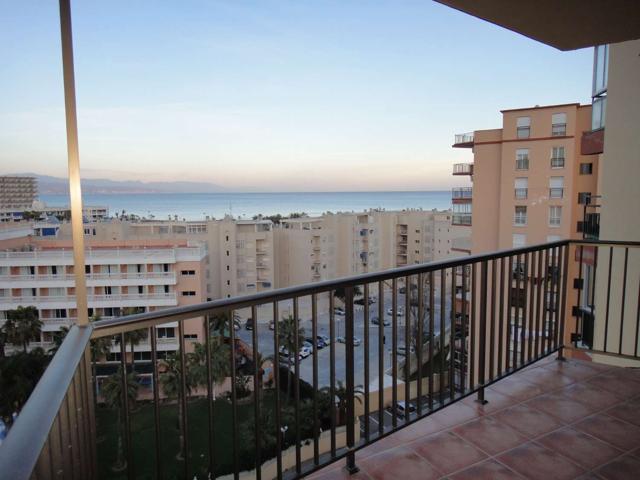 Piso En alquiler en Calle De La Playa ,. , Torremolinos (málaga)el Bajondillo, Torremolinos photo 0