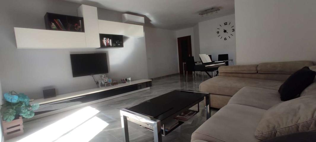 Piso En alquiler en Avenida Blas Infante. 29631, Benalmádena (málaga)arroyo De La Miel, Benalmádena photo 0