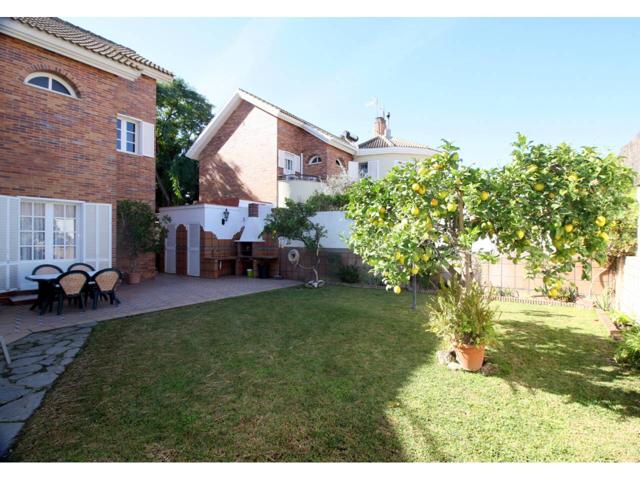 Chalet pareado en venta en Noreste(11405) photo 0
