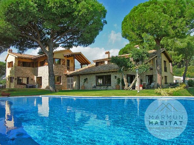 Casa En venta en Sant Andreu De Llavaneres photo 0