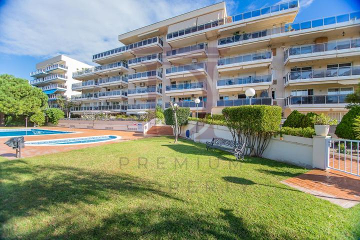 Piso En venta en Paseo Jaime I, Salou photo 0