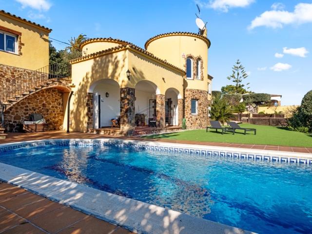 Casa En venta en Calonge photo 0