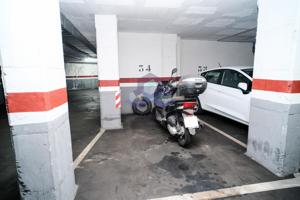 garaje cerrado - Barcelona photo 0