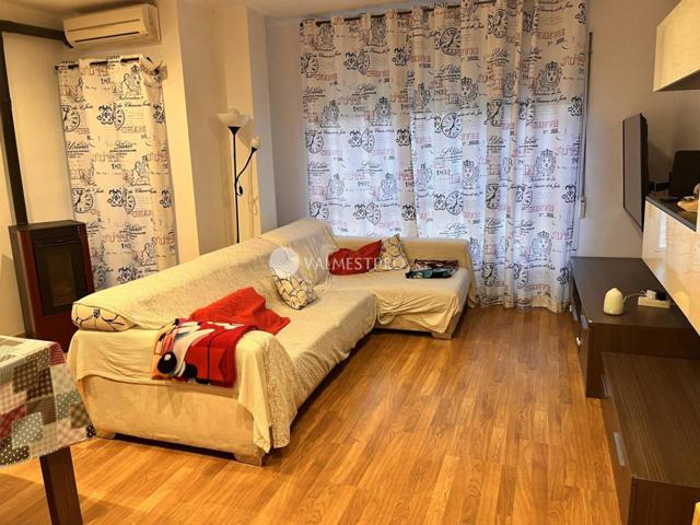 Piso en venta en Vilamarxant photo 0