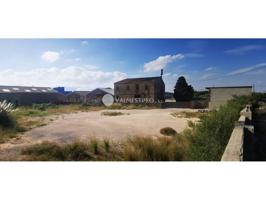 Terreno en venta en Bonavista-Zona de l'Estació(46400) photo 0