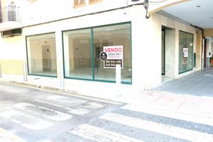 LOCAL COMERCIAL MUY CÉNTRICO photo 0