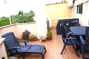 DUPLEX EN MURO CON TERRAZA Y PARKING photo 0