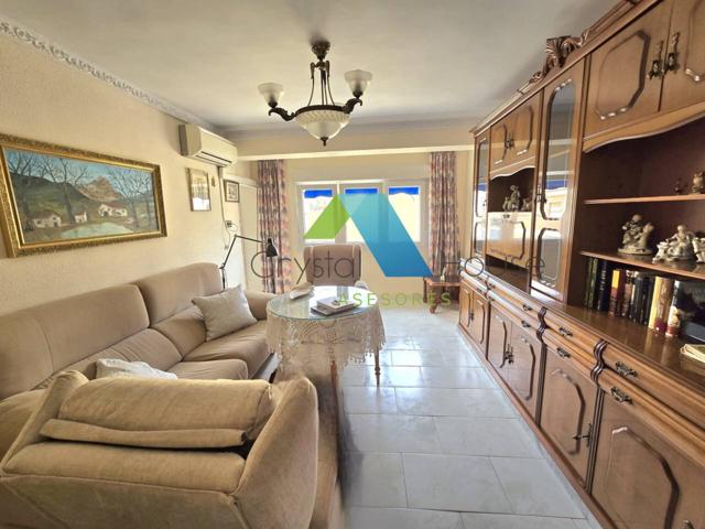 Excelente piso en Huelin photo 0