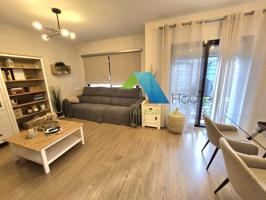 Chalet pareado en Churriana photo 0