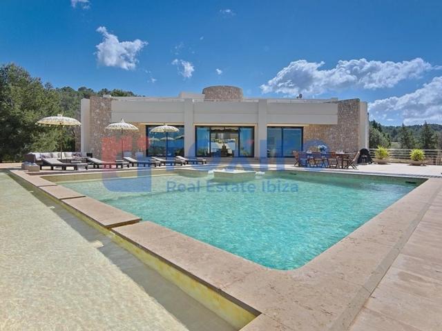 Villa En venta en Sant Josep De Sa Talaia photo 0