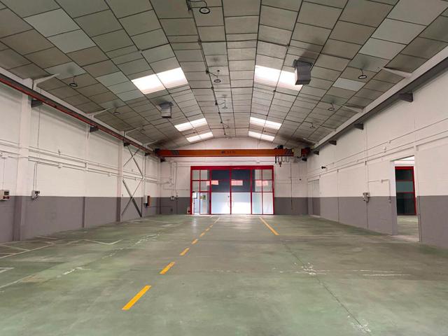 Nave Industrial en Móstoles photo 0