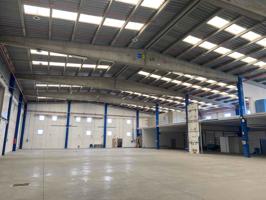 Nave Industrial en Tres Cantos photo 0