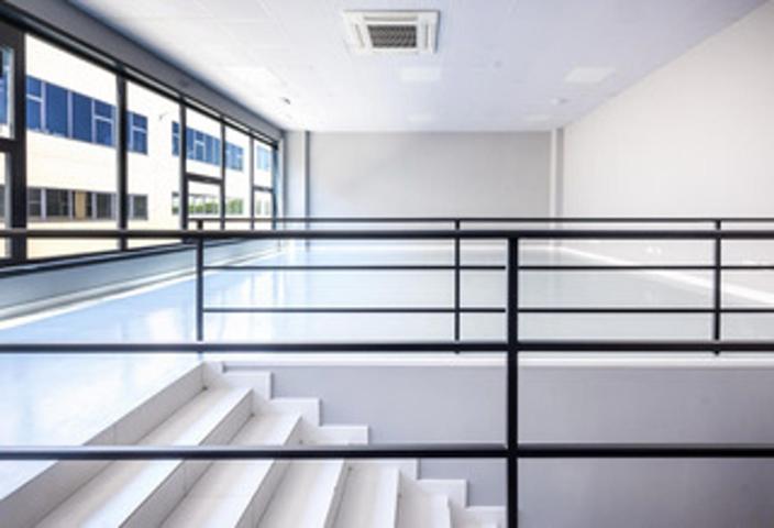 Nave Industrial en Alcobendas photo 0