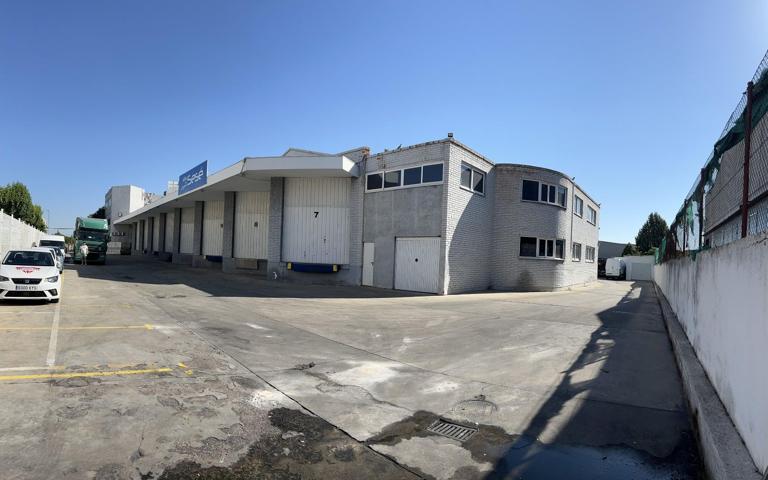 Nave Logística en Coslada photo 0