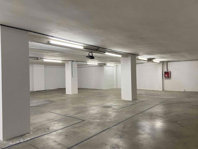 Nave Industrial en Alcobendas photo 0